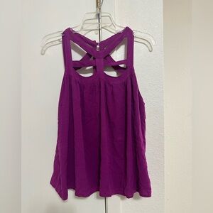 Bluivy Criss crossed front and back. Size S